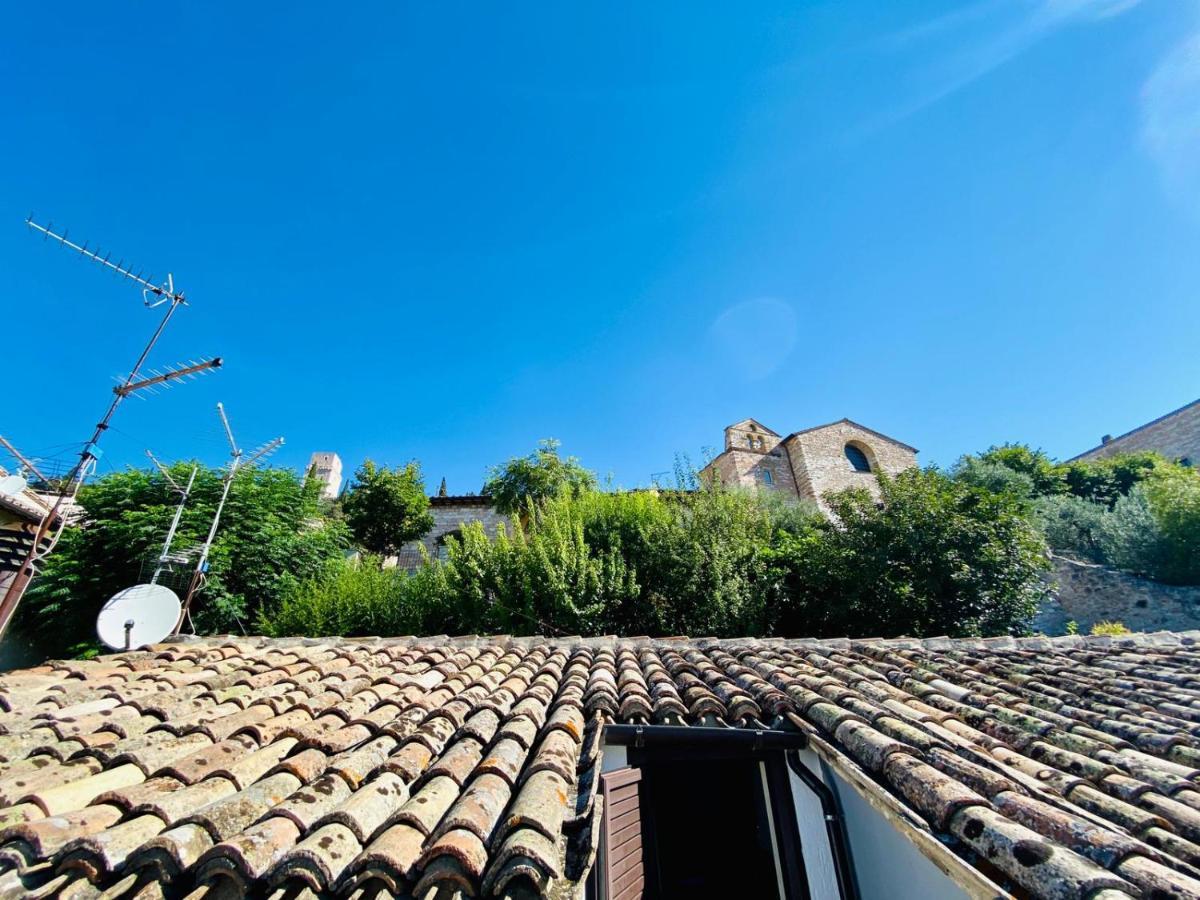Hotel La Fortezza Assisi Exterior photo